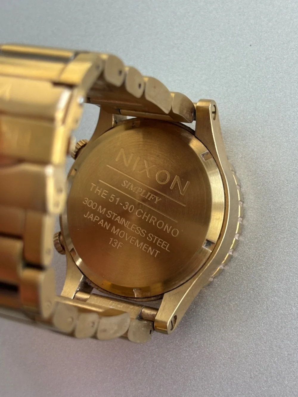Nixon model 51